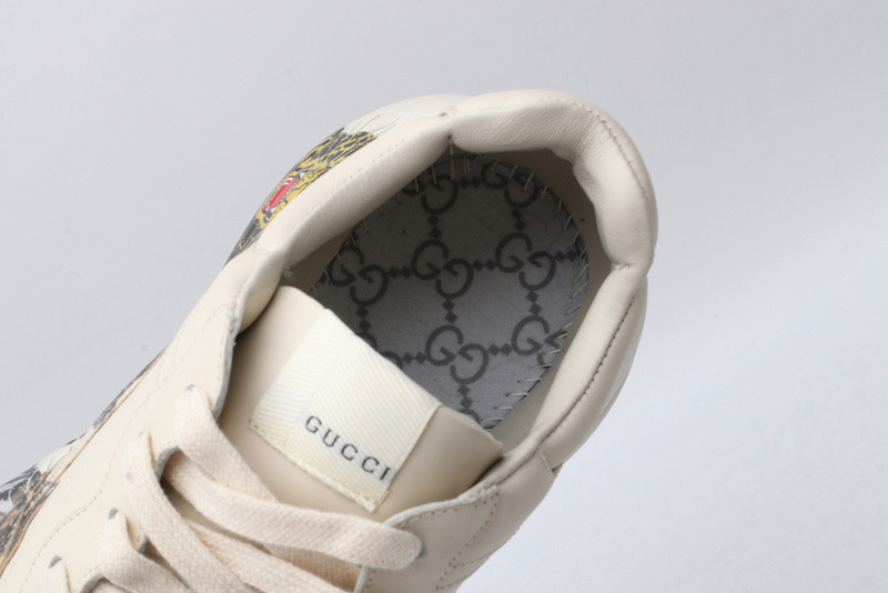 G*u*i rhyton sneaker