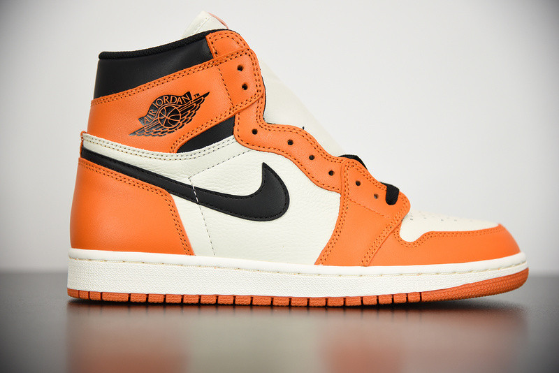 AIR JORDAN 1 RETRO HIGH OG "SHATTERED BACKBOARD AWAY" 555088-113