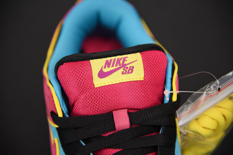 DUNK SB LOW PREMIUM SB 