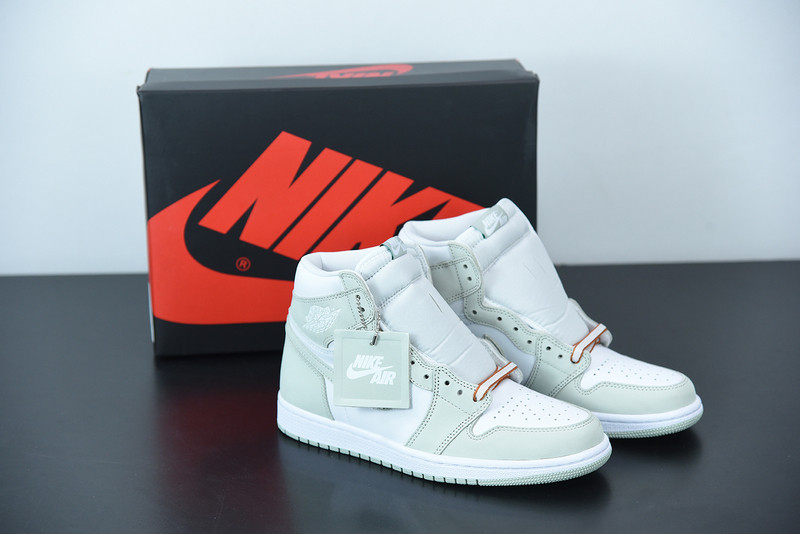 AIR JORDAN 1 HIGH OG ‘SEAFOAM‘ CD0461-002