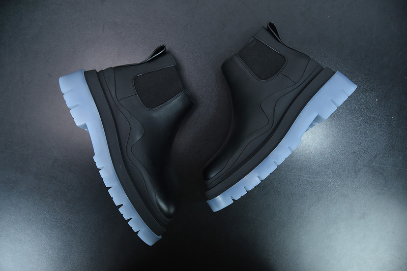 b0tte*a Ven*ta sneaker