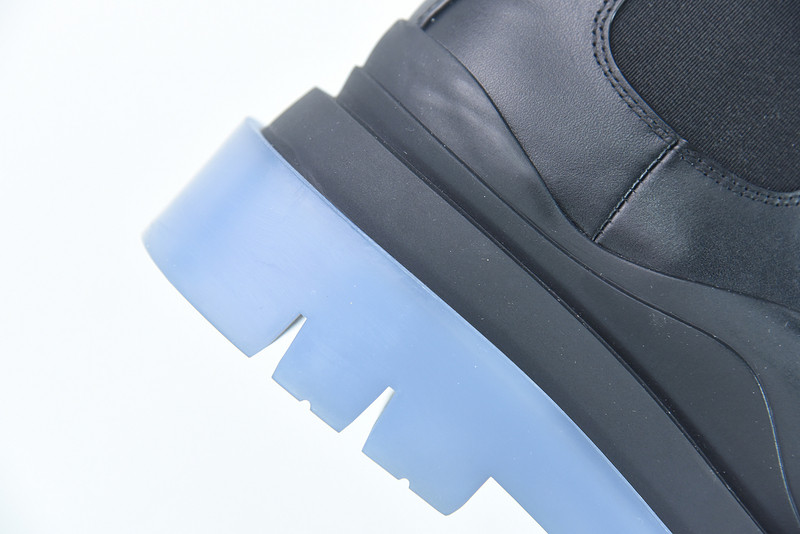 b0tte*a Ven*ta sneaker
