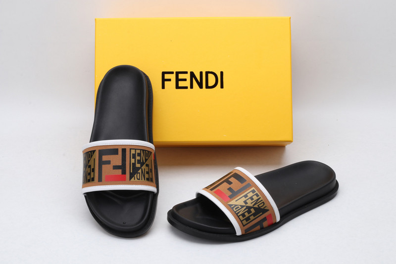 FENDI SLIDE