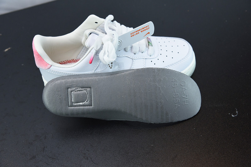 NIKE AIR FORCE 1 LOW GOT EM DC3287-111
