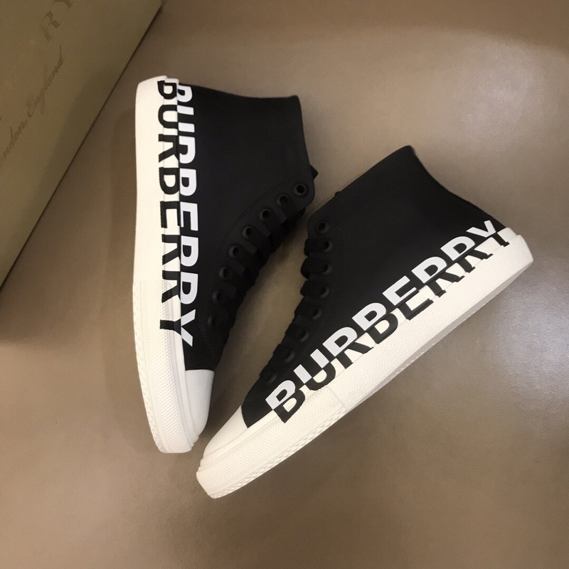 Burberry Sneaker