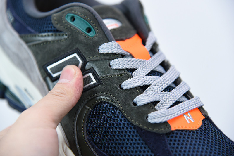 NEW BALANCE ML2002RA