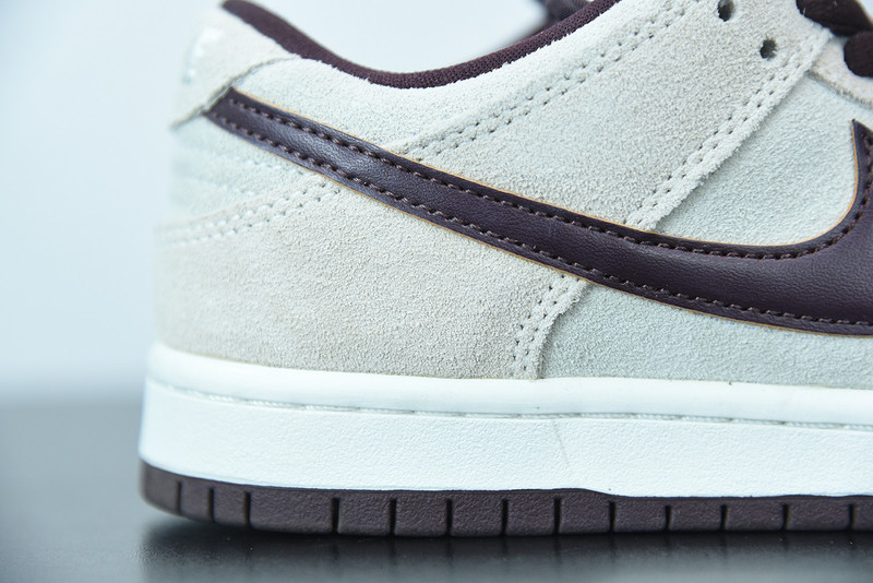 NIKE SB DUNK LOW DESERT SAND MAHOGANY BQ6817-004