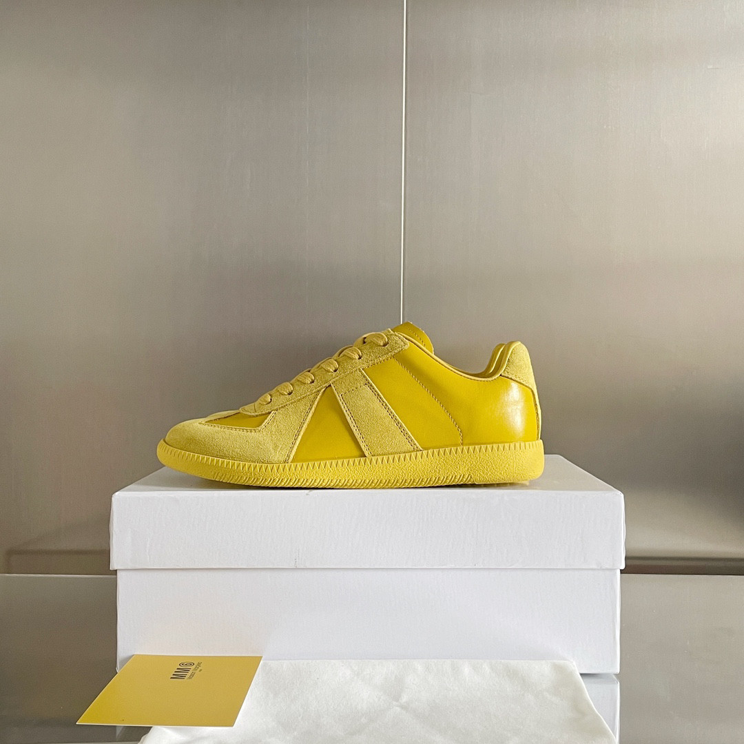 ma*s*n Ma*i*la sneaker