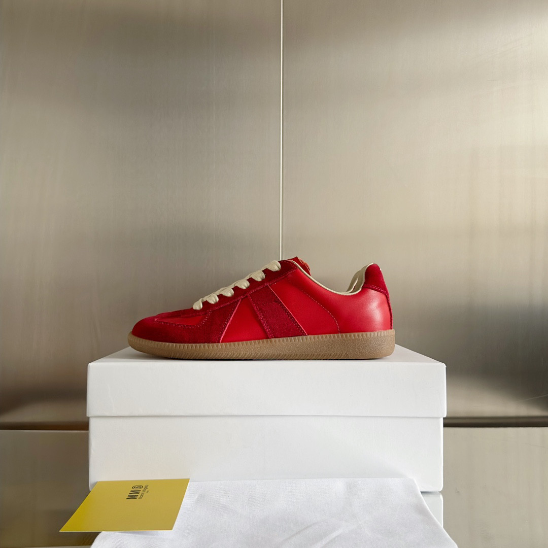 ma*s*n Ma*i*la sneaker