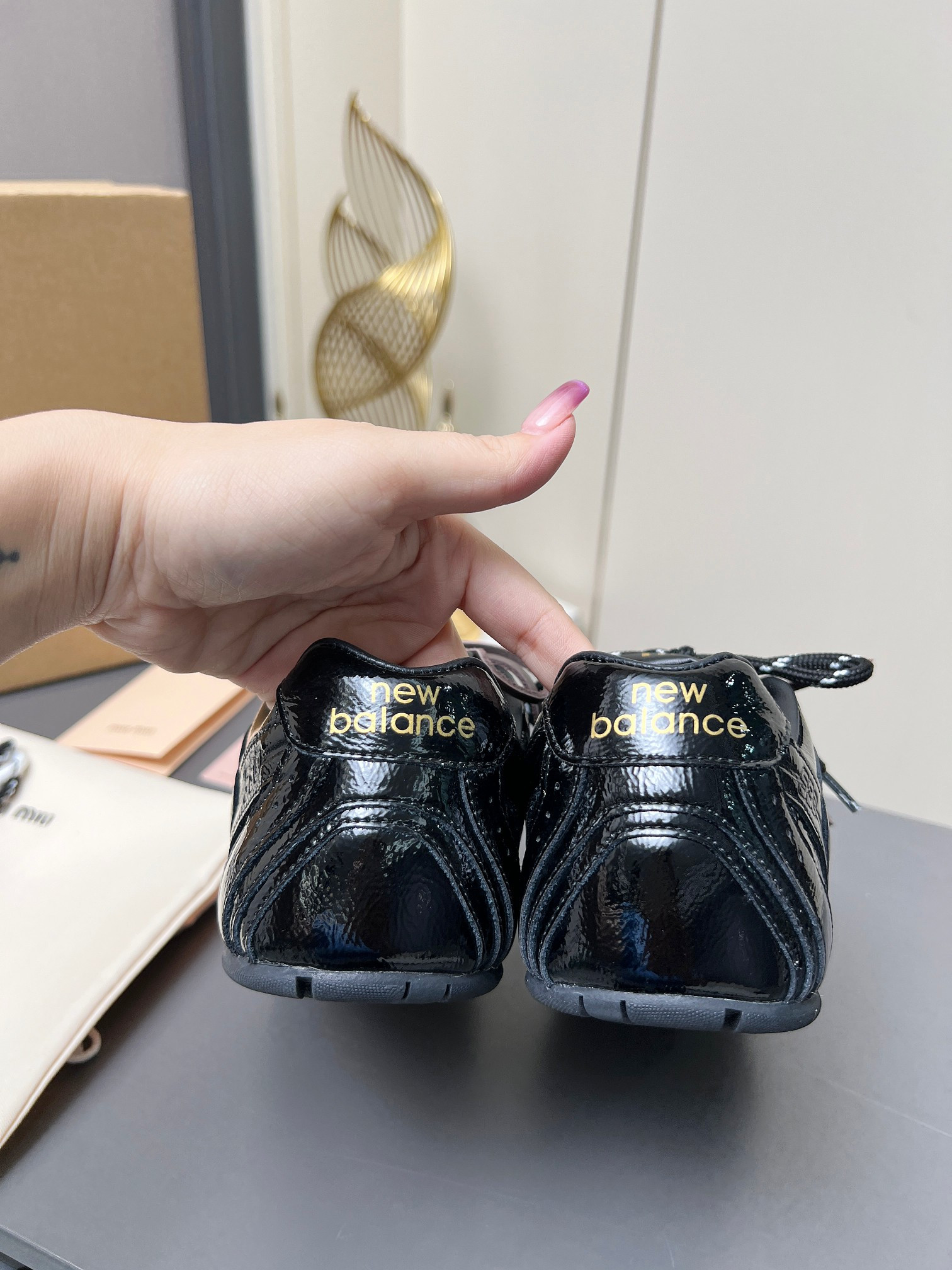 NEW BALANCE X MIUMIU SNEAKER