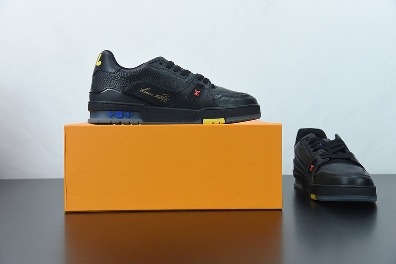 LVT SNEAKERS