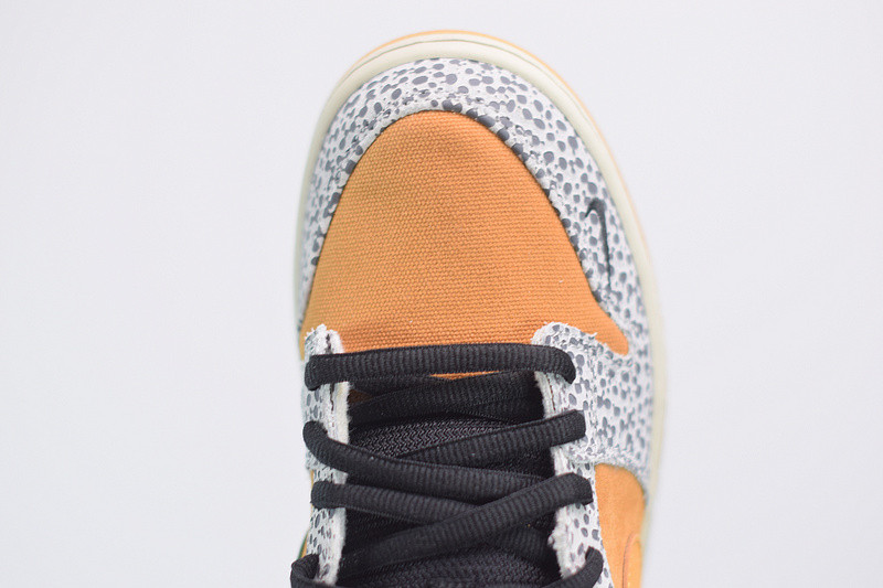 NIKE SB DUNK LOW “SAFARI” CD2563-002