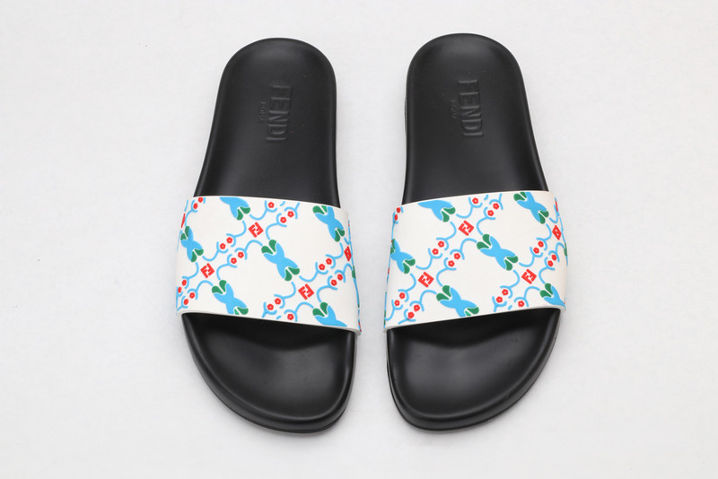 FENDI SLIDE