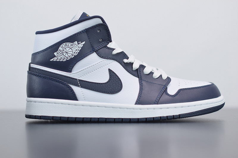 AIR JORDAN 1 MID WHITE METALLIC GOLD OBSIDIAN 554724-174