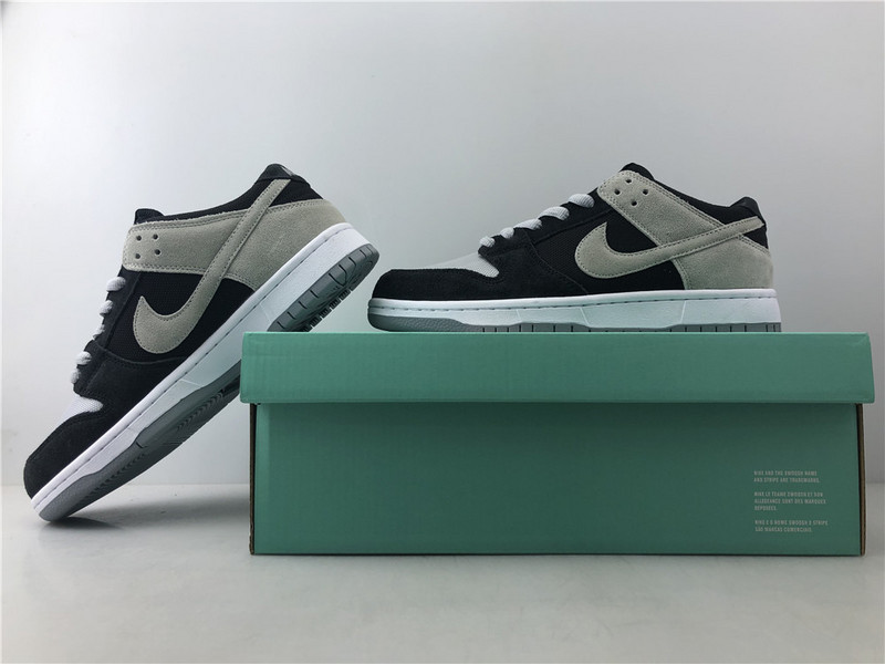 NIKE SB DUNK LOW TRD 854886-001