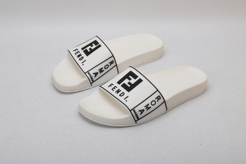 FENDI SLIDE