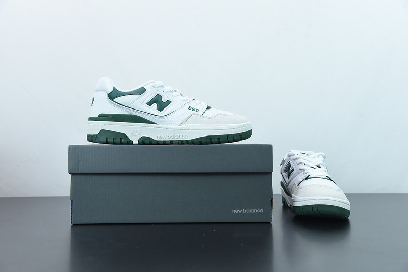 NEW BALANCE 550 BB550WT1
