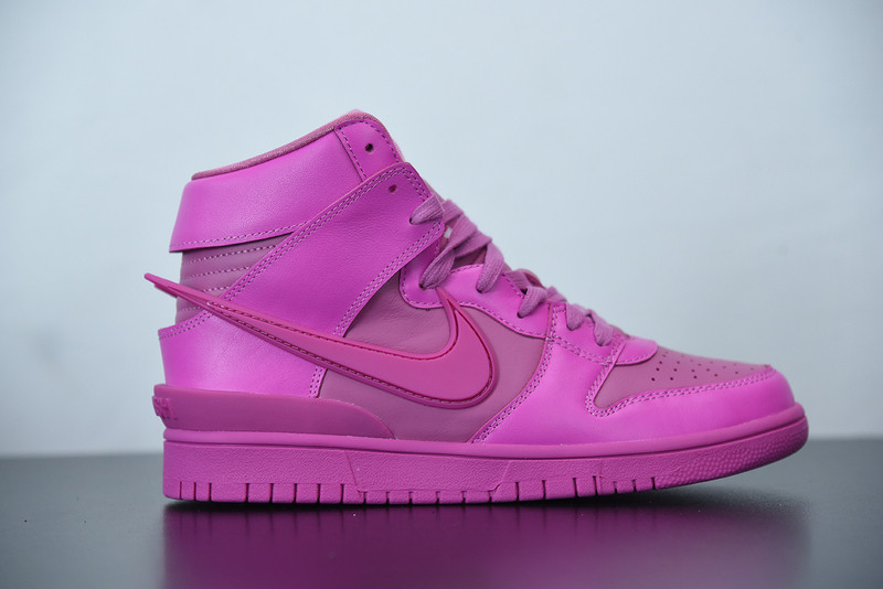 AMBUSH X NIKE DUNK HIGH 