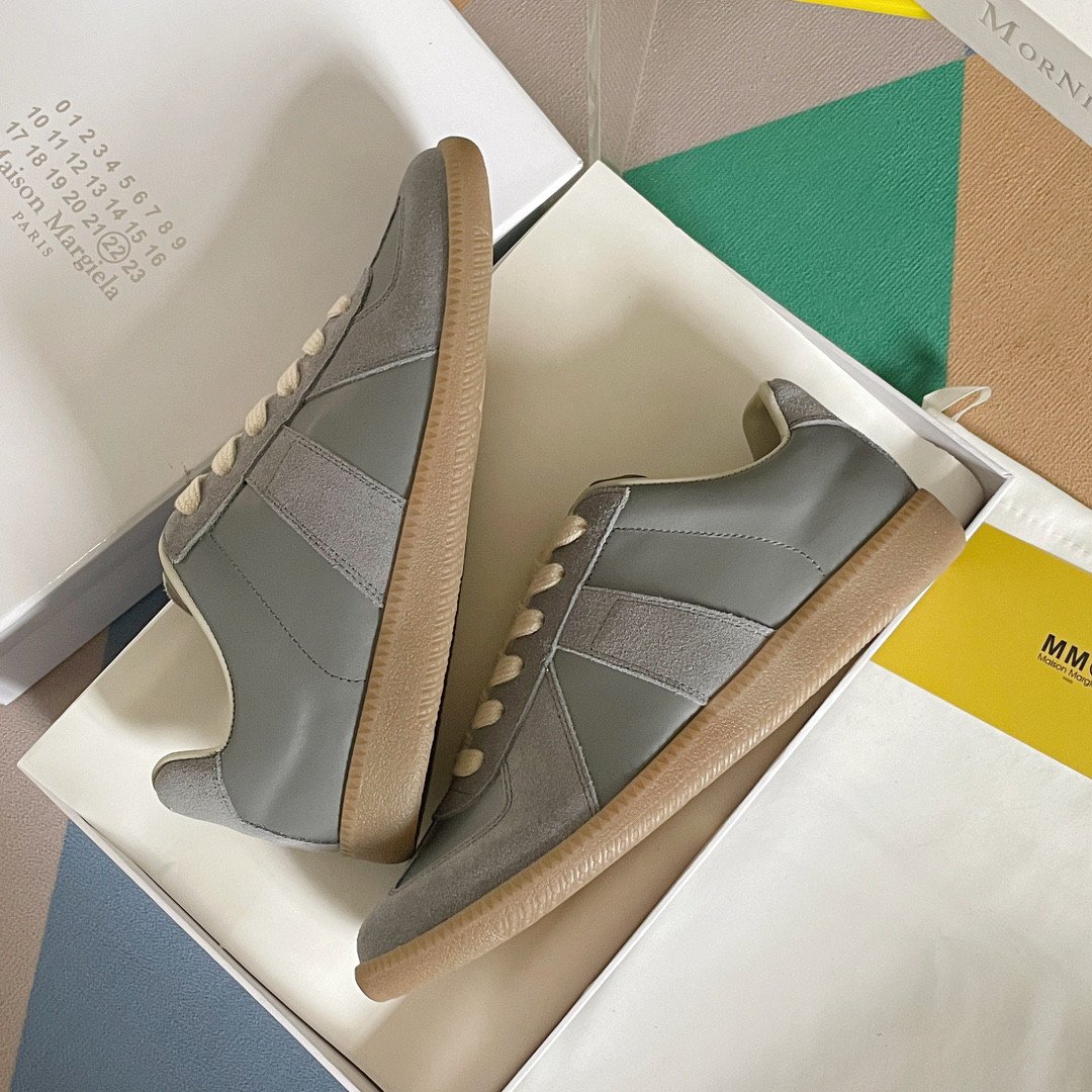 ma*s*n Ma*i*la sneaker