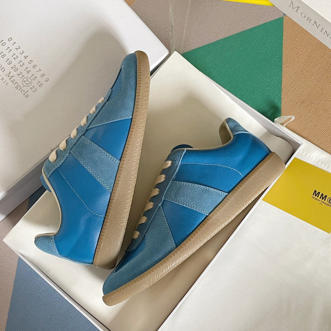 ma*s*n Ma*i*la sneaker