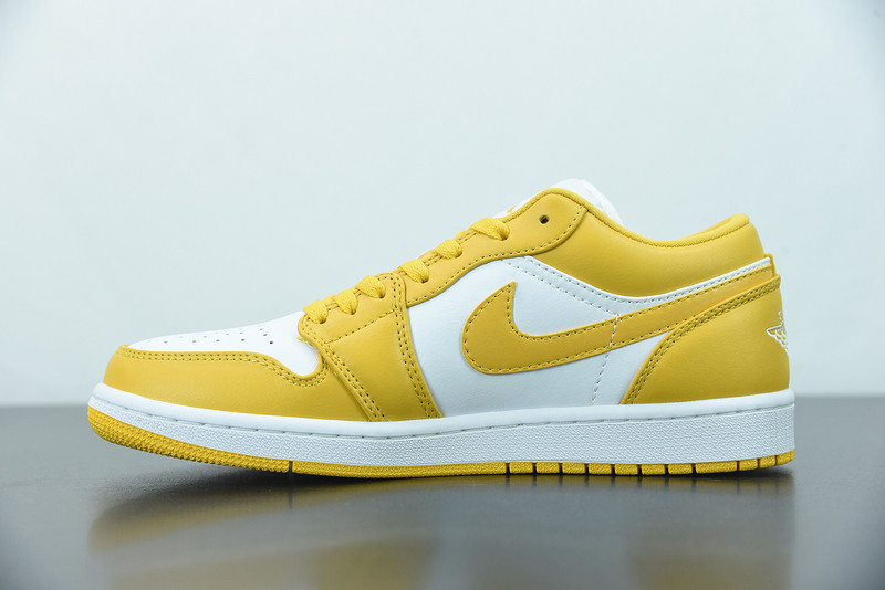 AIR JORDAN 1 LOW 