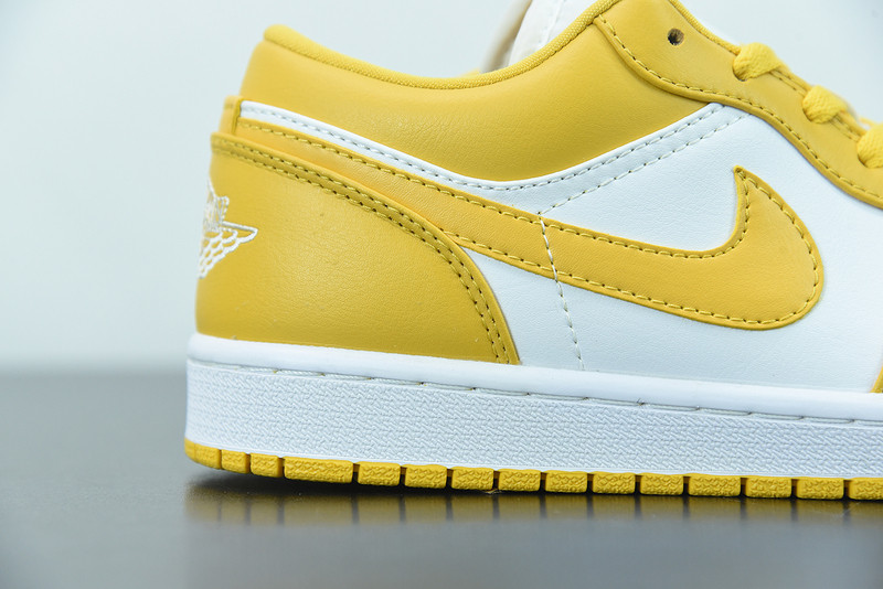AIR JORDAN 1 LOW 