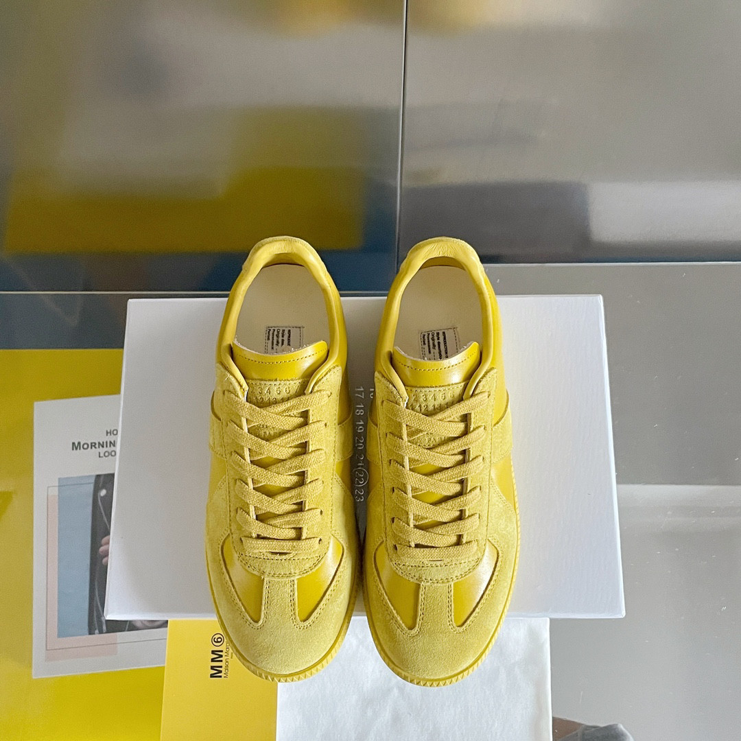ma*s*n Ma*i*la sneaker