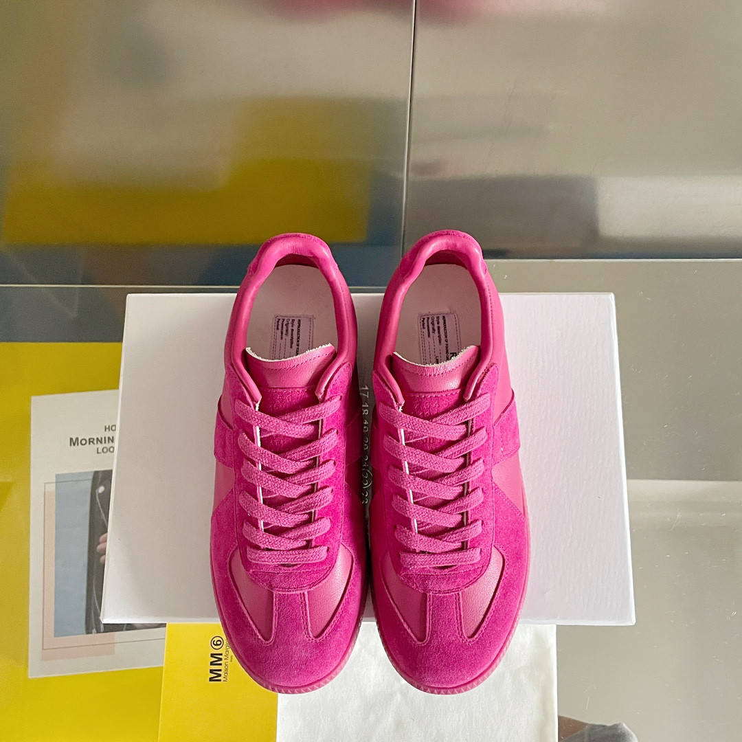 ma*s*n Ma*i*la sneaker