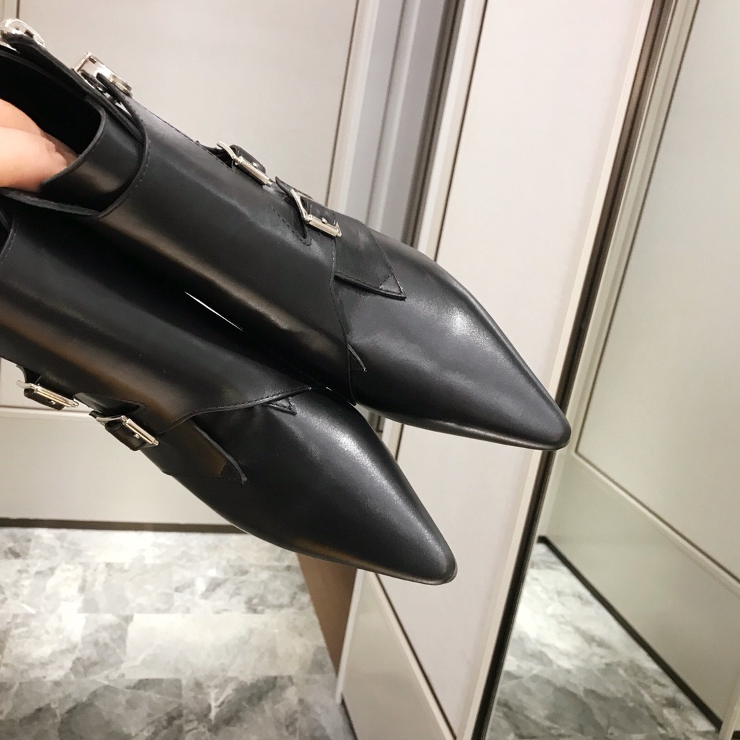LVT BOOTS