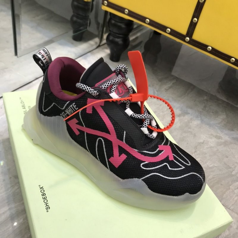 OF C/O ODSY-1000 SNEAKER