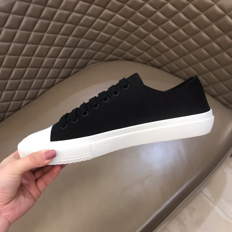 Burberry Sneaker