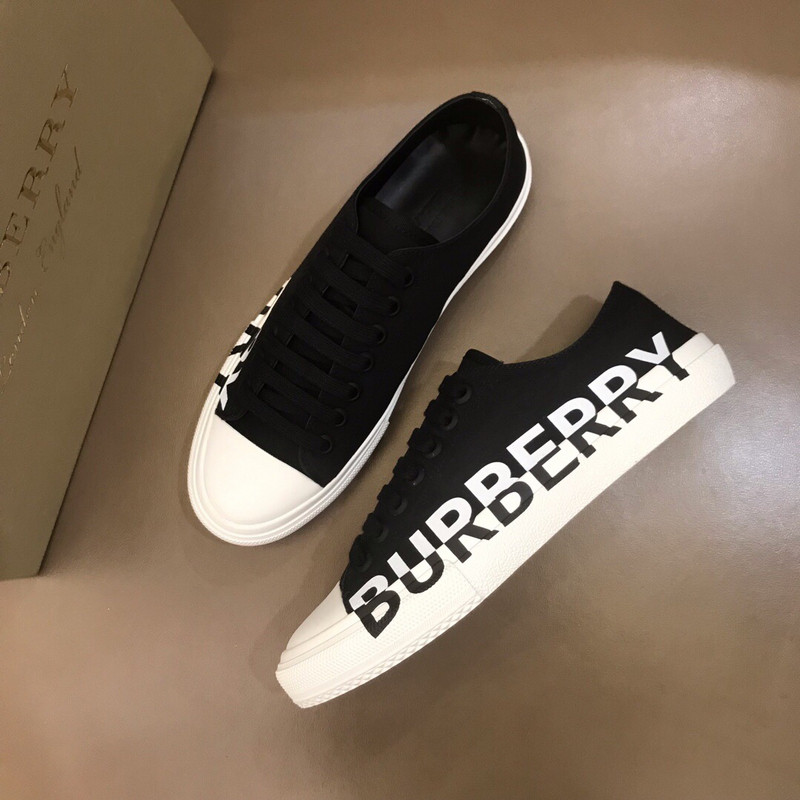 Burberry Sneaker