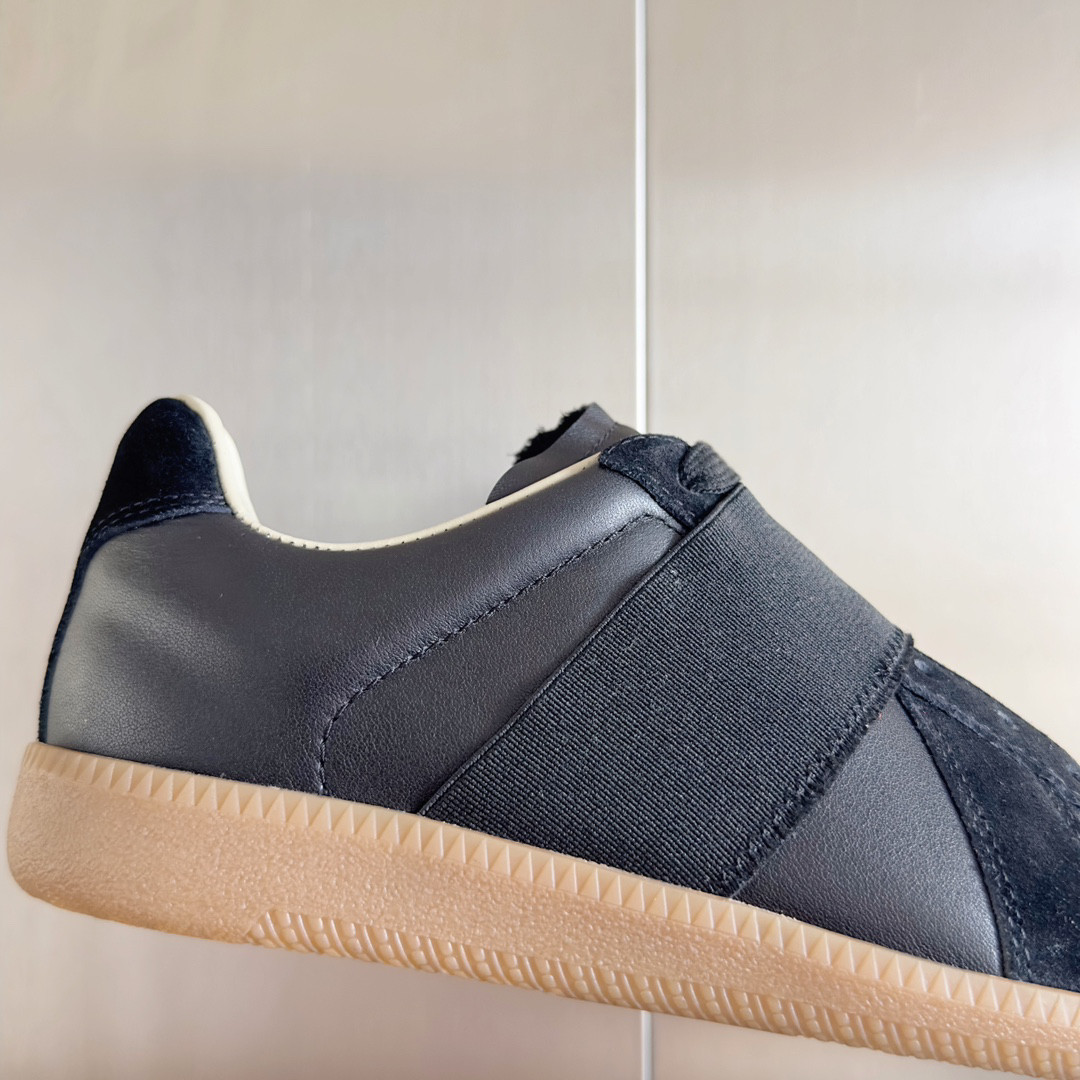 ma*s*n Ma*i*la sneaker