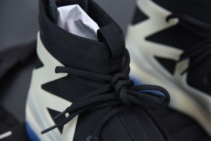 NIKE AIR FEAR OF GOD 1 “STRING”  AR4237-902