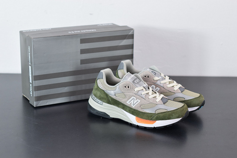 NEW BALANCE M992WT