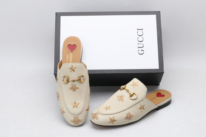 G*u*i sandals