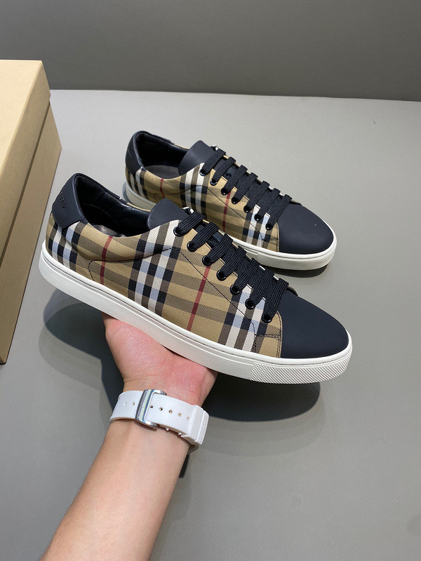 Burberry Sneaker