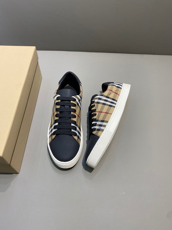 Burberry Sneaker