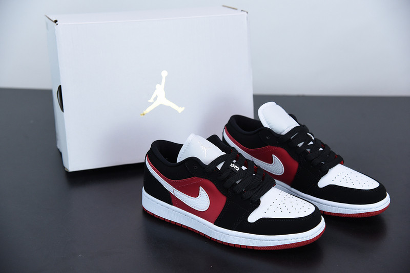AIR JORDAN 1 LOW 