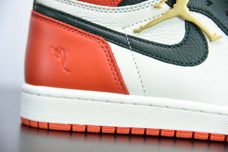 AIR JORDAN 1 RETRO HIGH OG-SF "SOLEFLY" AV3905-138