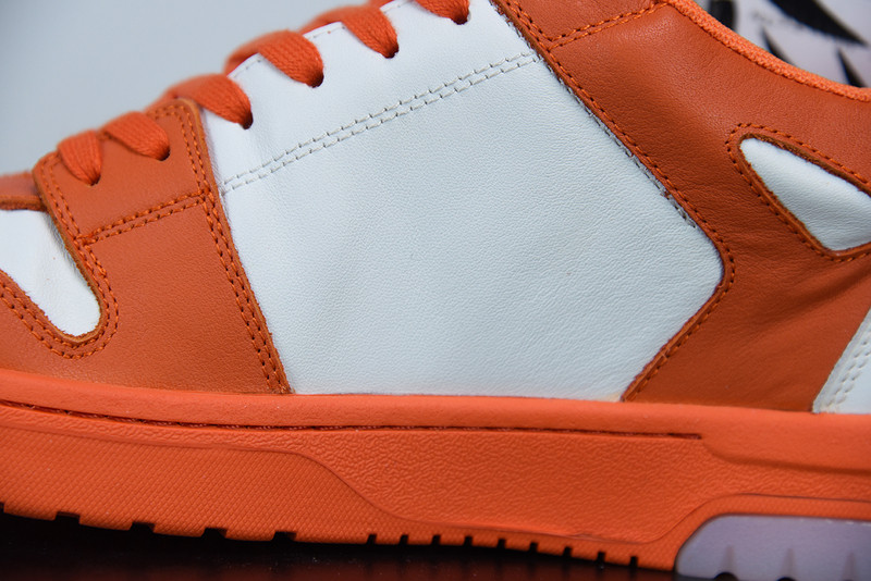 OF™ C/O VIRGIL ABLOH OUT OF OFFICE LOW-TOP LEATHER SNEAKERS ‘OOO“