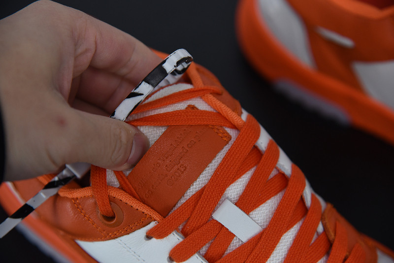 OF™ C/O VIRGIL ABLOH OUT OF OFFICE LOW-TOP LEATHER SNEAKERS ‘OOO“