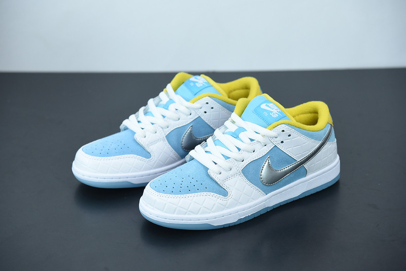 FTC NIKE SB DUNK LOW DH7687-400