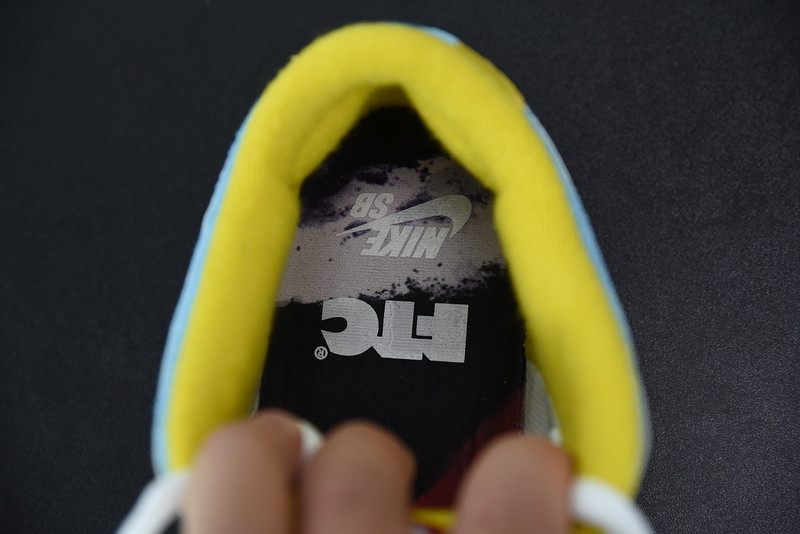 FTC NIKE SB DUNK LOW DH7687-400