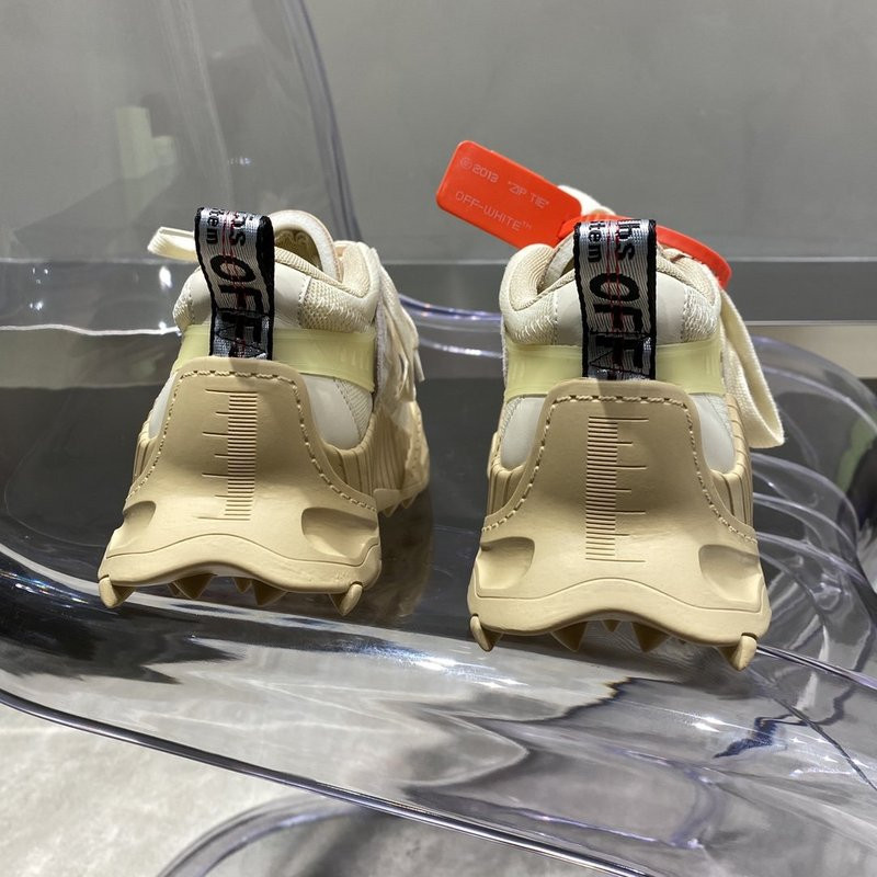 OF C/O ODSY-1000 SNEAKER