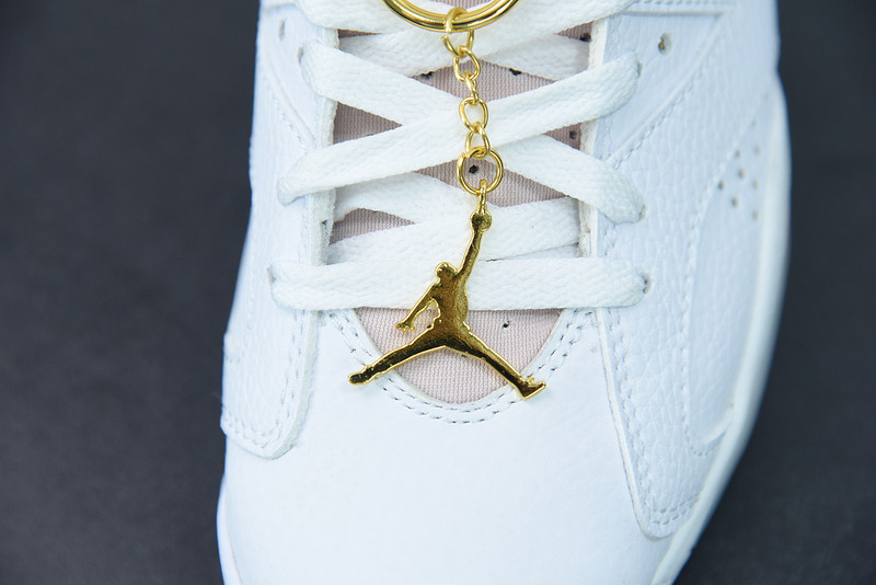 AIR JORDAN 6 “GOLD HOOPS” DH9696-100