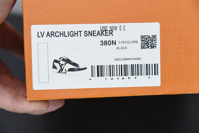 LVT SNEAKERS