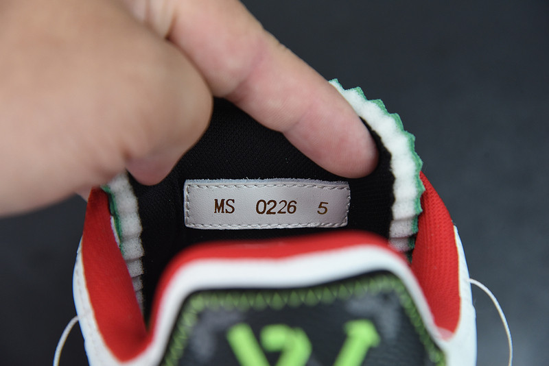 LVT SNEAKERS