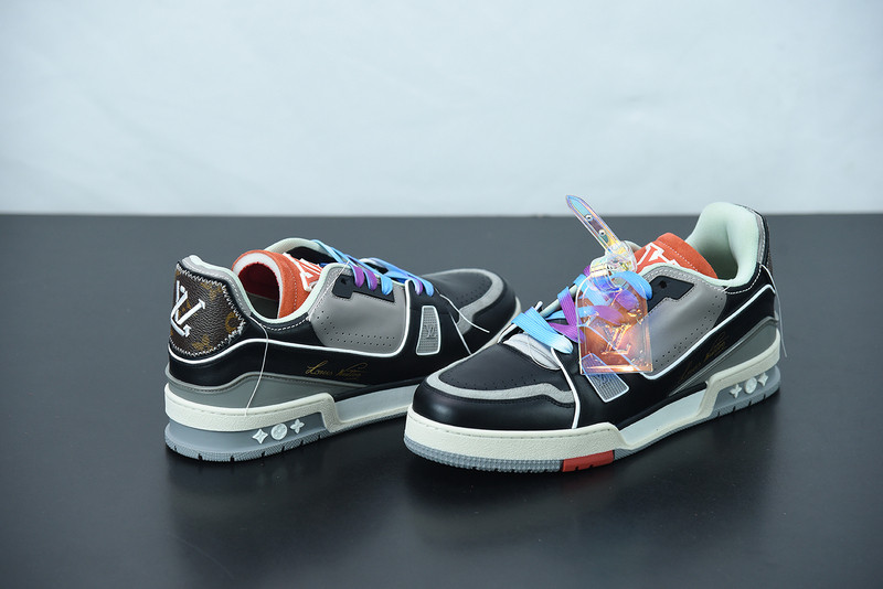 LVT SNEAKERS