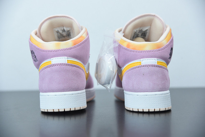 AIR JORDAN 1 MID SE GS 